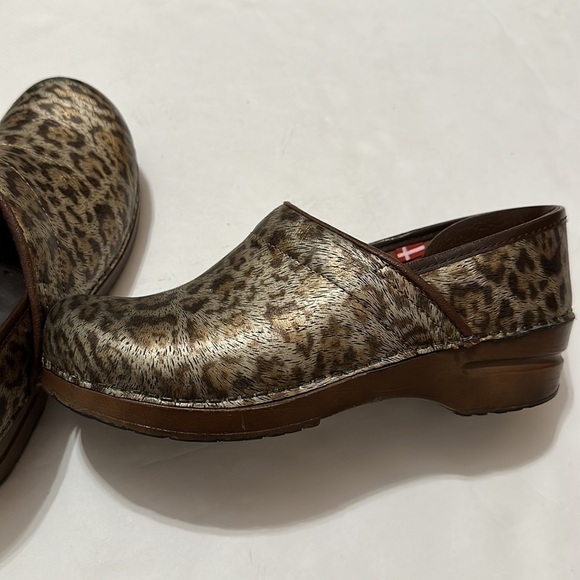 SANITA Clogs Closed Back Professional Metallic Animal Cheetah Print 38 - Picture 4 of 6